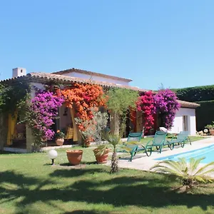 La Topi Bed & Breakfast